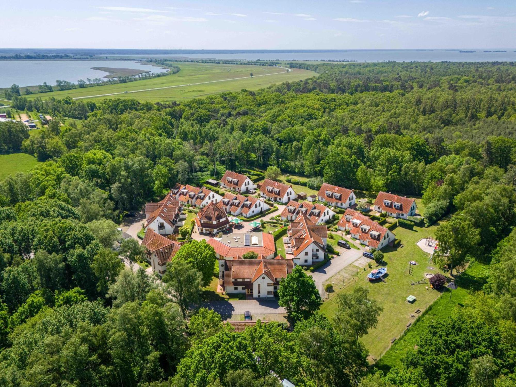 Ferienpark Freesenbruch Wohnung 4 2 - Ostseeperle Ostseeheilbad Ostseeheilbad Zingst Exterior foto